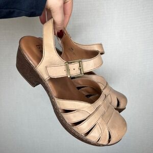 BOC Born Mary Jane Leather Heel Sandals Women's Size 10 Tan Cutout Buckle